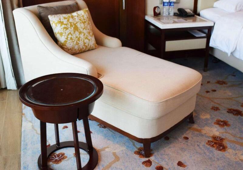 Номер Executive Вид на Море, Shangrila Qinhuangdao