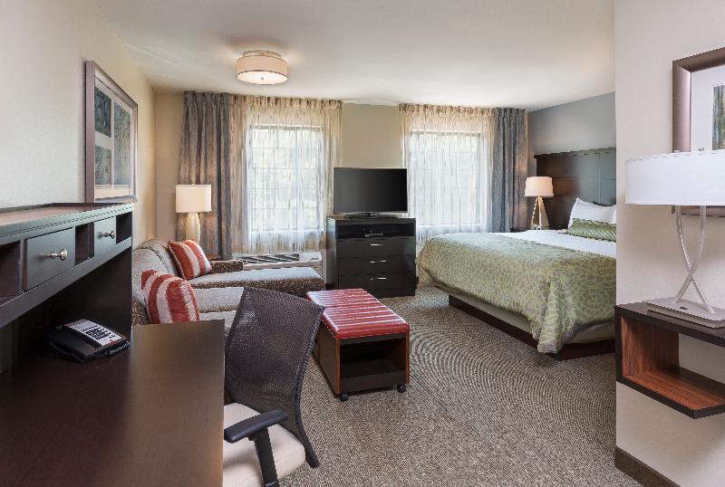 Номер Стандарт, Staybridge Suites Canton, An Ihg