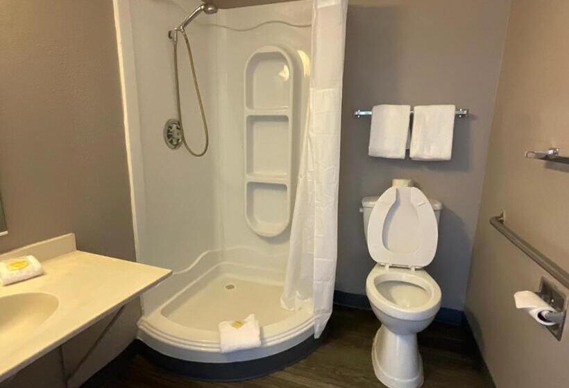带大床的标准间, Motel 6ely, Nv