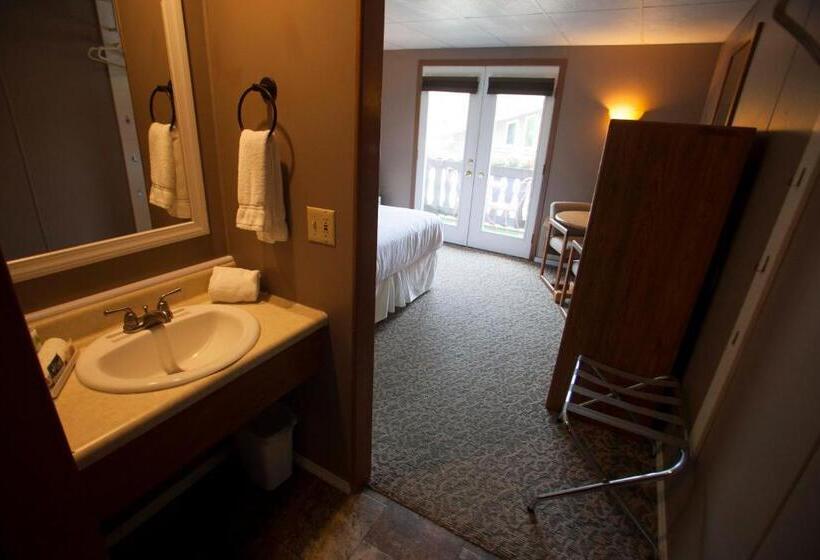 Номер Стандарт, Bavarian Inn, Black Hills