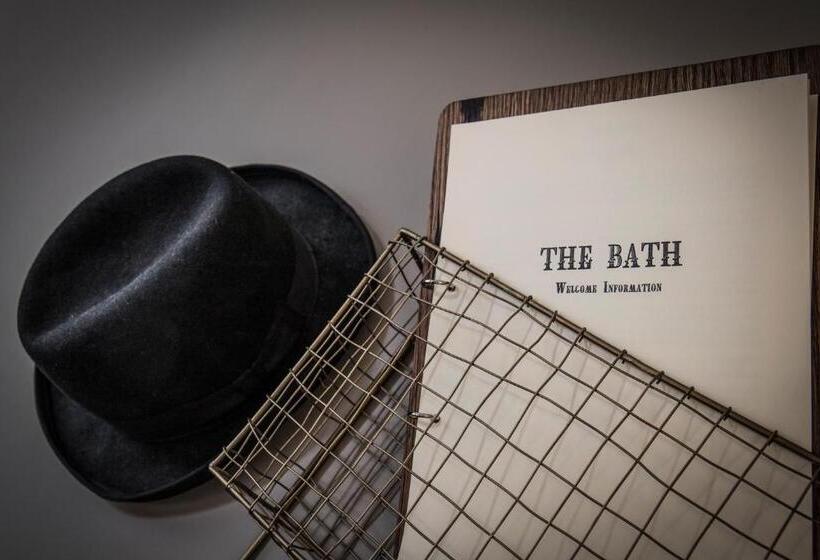 Номер Стандарт, The Bath