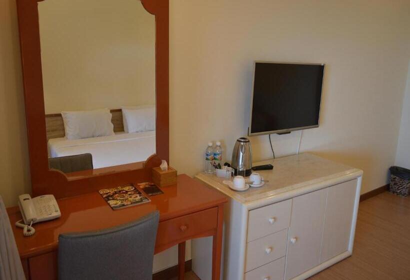 غرفة ديلوكس سرير كينج, Kasih Sayang Hill Resort