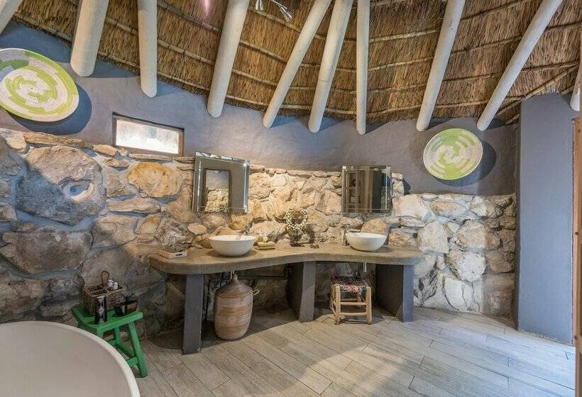 샬레, Mosaic Lagoon Lodge