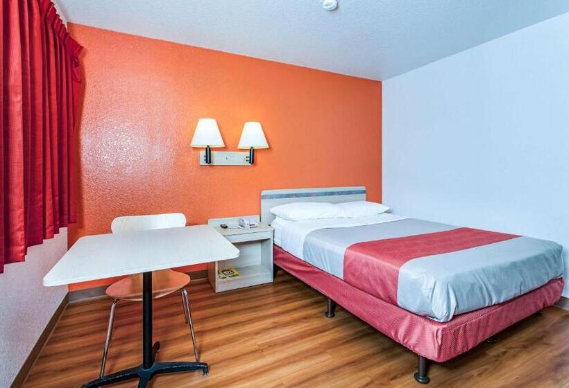Номер Стандарт Адаптированный для Инвалидов, Motel 6vacaville, Ca