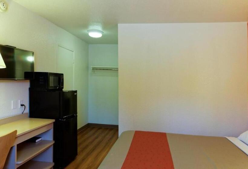 Quarto Deluxe, Motel 6 Chico, Ca