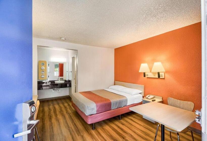 스탠다드 룸, Motel 6 Everett, Wa  South