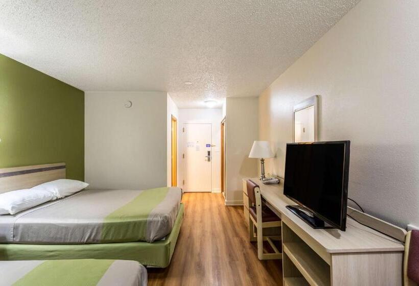 Номер Стандарт, Motel 6great Falls, Mt