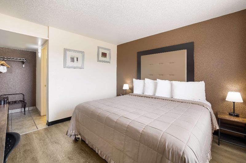 스탠다드 룸 킹사이즈 침대, Knights Inn Sierra Vista / East Fry