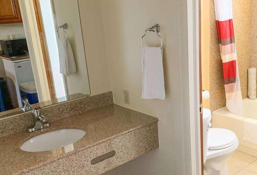 Стандартный Номер Кровать Кинг, Relax Inn Bloomsburg