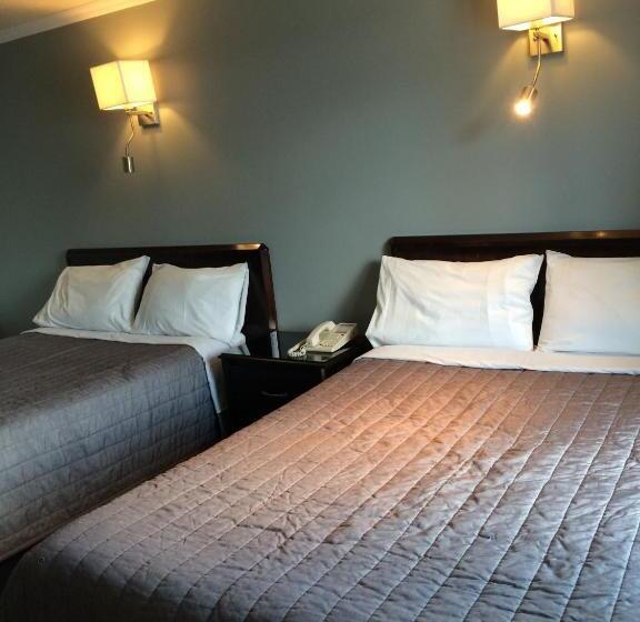 חדר סטנדרט שתי מיטות זוגיות, Olux Hotel Motel Suites