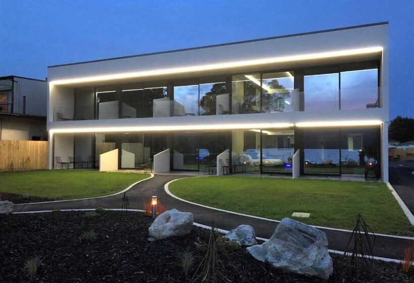Студия Премиум, Fiordland Lakeview Motel And Apartments