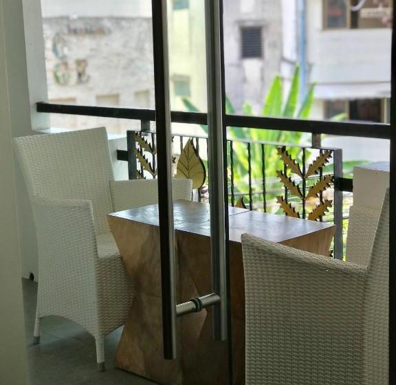 Standard Room King Size Bed, Baipho Lifestyle