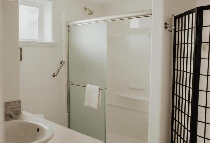 اتاق استاندارد, Nye Beach Cottages