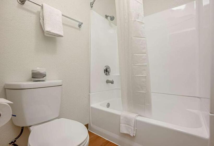 Номер Superior, Motel 6temecula, Ca  Historic Old Town