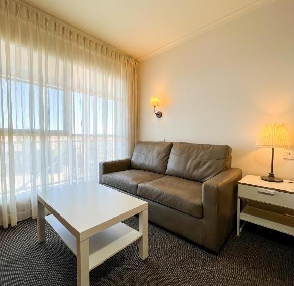 디럭스 룸, Summerhill Motor Inn