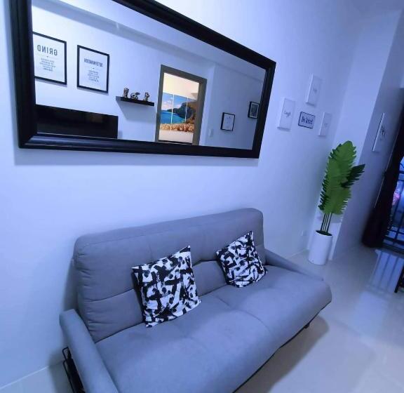 Apartamento 1 Dormitório com Sacada, Family Suite With Balcony
