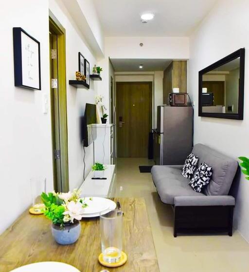 Apartamento 1 Dormitório com Sacada, Family Suite With Balcony