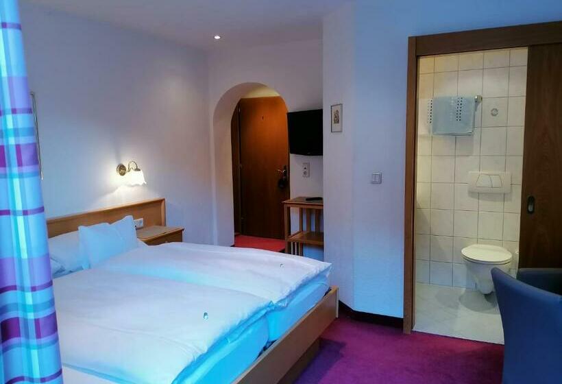 Quarto Estandar, Haus Marion Haueis