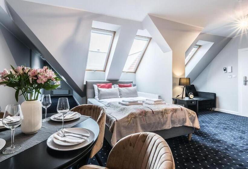 Полулюкс, Serenity Residence   Old Town Poznan By Friendly Apartments