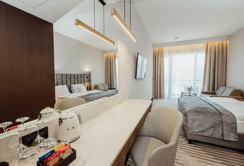 Номер Deluxe, Elements Hotel&spa
