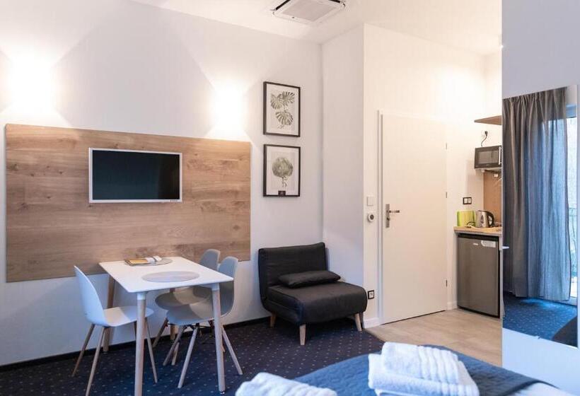Номер Deluxe с Видом, Apartamenty Pod Zamkiem W Janowcu