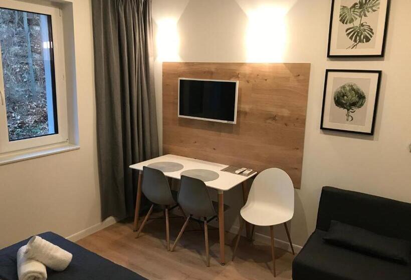 Номер Deluxe, Apartamenty Pod Zamkiem W Janowcu