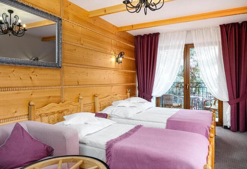 Трехместный Номер Стандарт с Балконом, Eco Villa Grand Karpatia Ski&spa