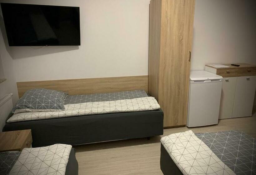 Трехместный Номер Комфорт, Hostel Sportowa