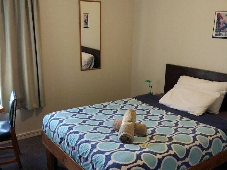 Номер Стандарт Индивидуальный, Tasman Bay Backpackers