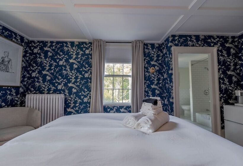 Номер Deluxe, Sally Webster Inn