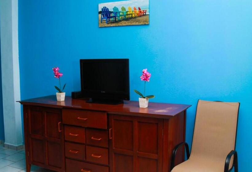 اتاق استاندارد با چشم‌انداز دریا, Sabas Beach Resort