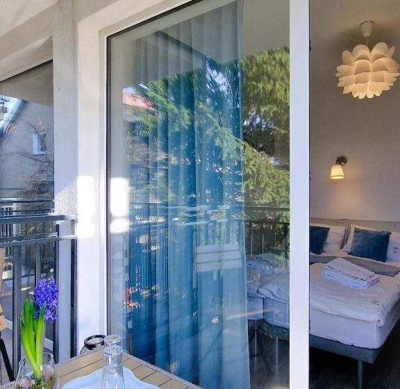 Quarto Estandar com Sacada, Pensjonat Alka