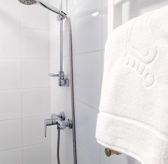 Quarto Economy, Pensjonat Alka