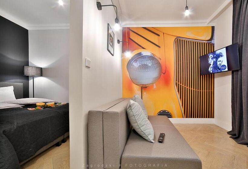 Апартаменты Deluxe 1 Спальня, Saint Thomas Corner   By Upstairs