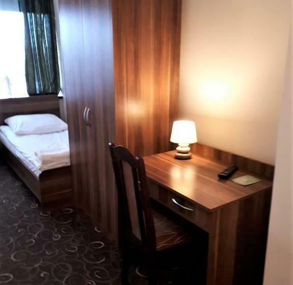 Номер Стандарт Трехместный, Motel Orion Wolsztyn