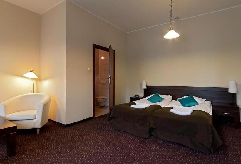 Номер Премиум, A  Propos Hotel, Restauracja, Club