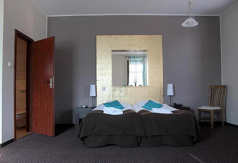 Номер Премиум, A  Propos Hotel, Restauracja, Club