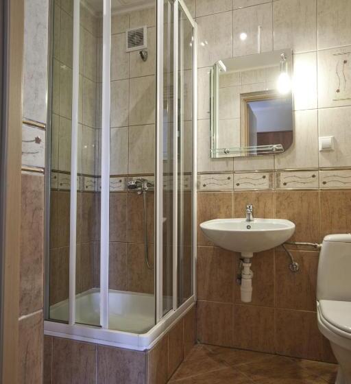 Quarto Triplo Estandar, Willa Park