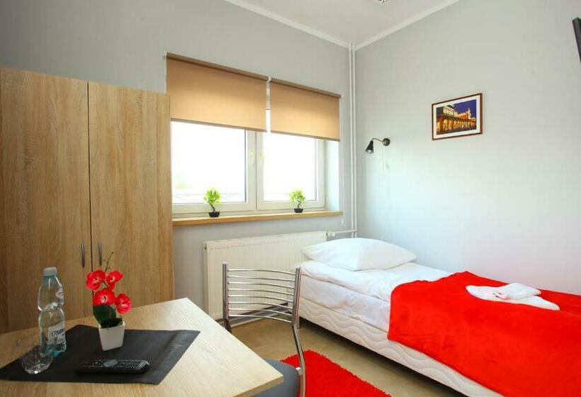 Номер Стандарт Индивидуальный, Hostel Bazar