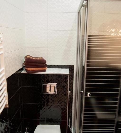 Студия Стандарт, Hostelswidnicka24