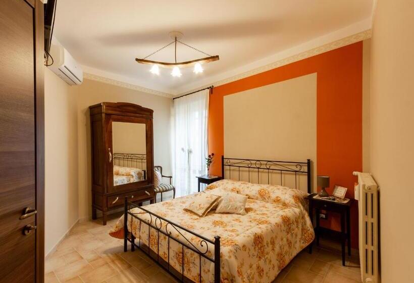 Номер Стандарт Трехместный, B&b La Botte   Taurasi