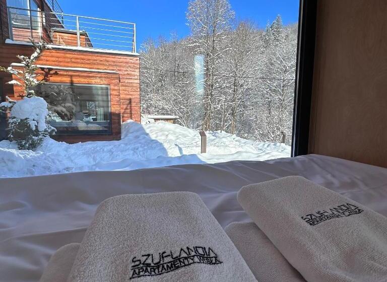 Апартаменты 1 Спальня с Террасой, Apartamenty Szuflandia Z Sauną, Jacuzzi, Przy Stoku Narciarskim