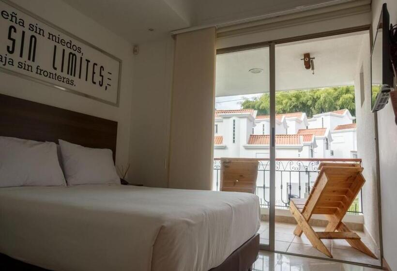 Номер Стандарт с Балконом, Agata Boutique Pinares Pereira