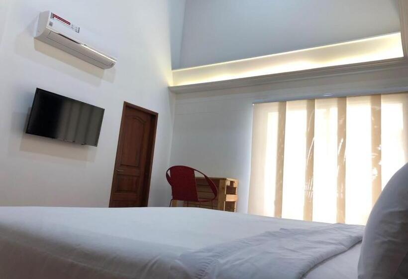 Люкс с Террасой, Agata Boutique Pinares Pereira