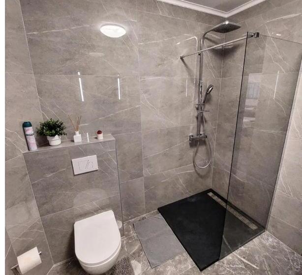 Люкс Повышенной Комфортности, Füge Villa Luxury & Wellness