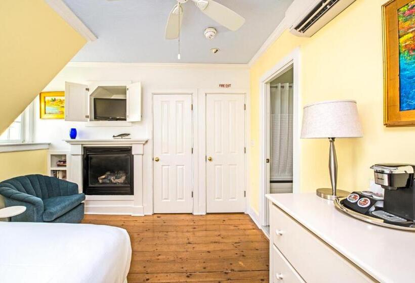 Quarto Estandar com Hidromassagem, Admiral S Landing