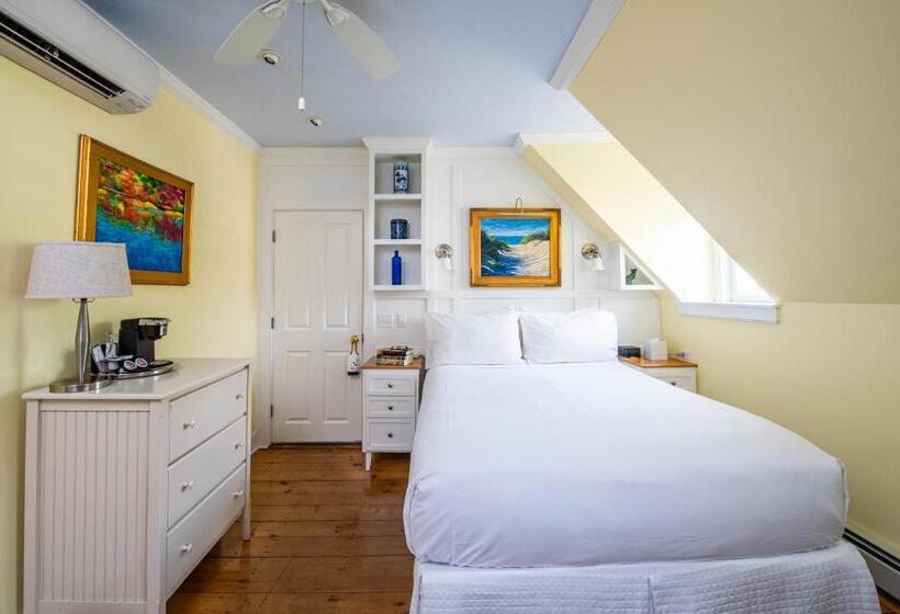Quarto Estandar com Hidromassagem, Admiral S Landing