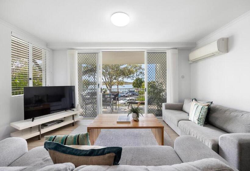 침실 2개 디럭스 아파트, Noosa Outrigger Beach Resort
