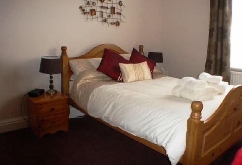 חדר סטנדרט, Burleigh House , A Cosy Retreat In Agatha Christie S Hometown
