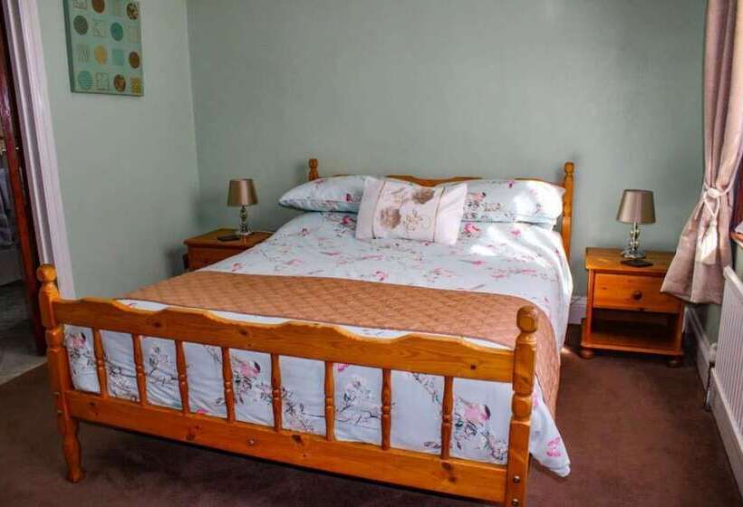 חדר סטנדרט, Burleigh House , A Cosy Retreat In Agatha Christie S Hometown
